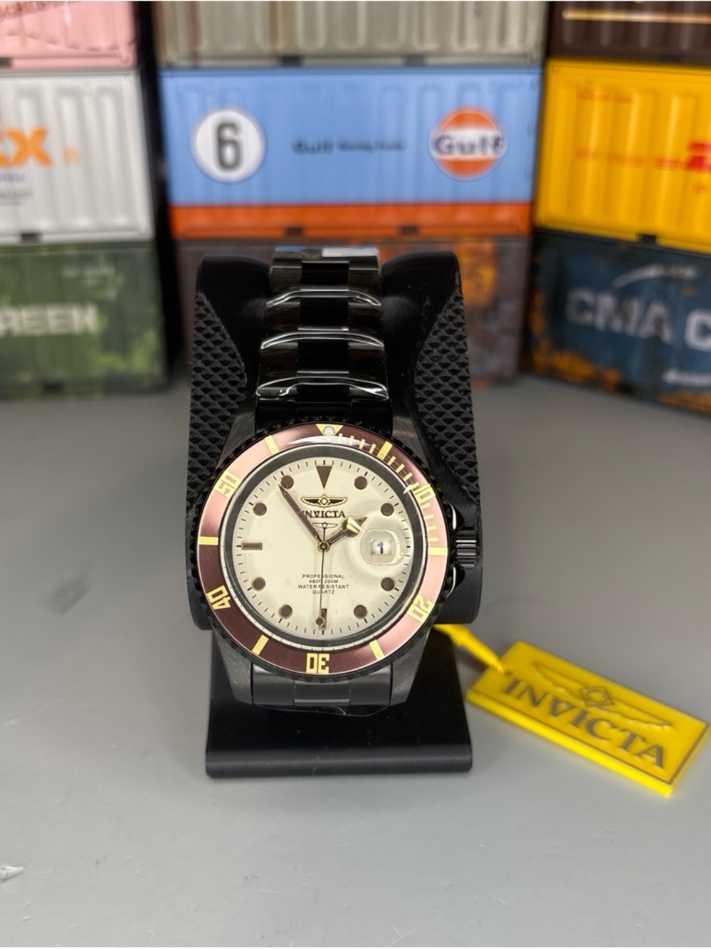Invicta Pro Diver Black Bracelet Watch with Cream Dial and brown bezel 40mm